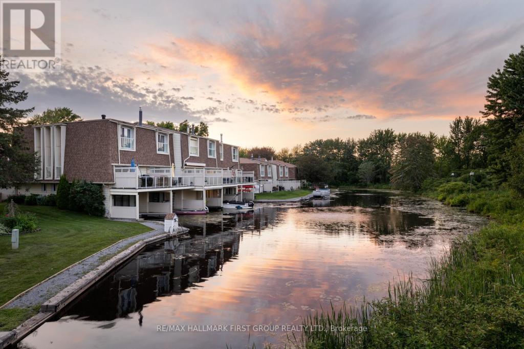 Dreamy Waterfront Townhome for Sale in Lagoon City – The Venice of&nbsp;Ontario