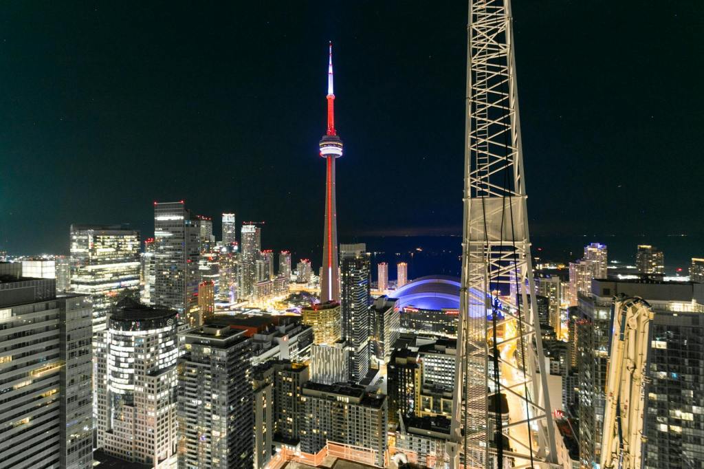 How Much Do You Need to Earn to Afford a Home in Toronto vs Halifax vs&nbsp;Calgary?