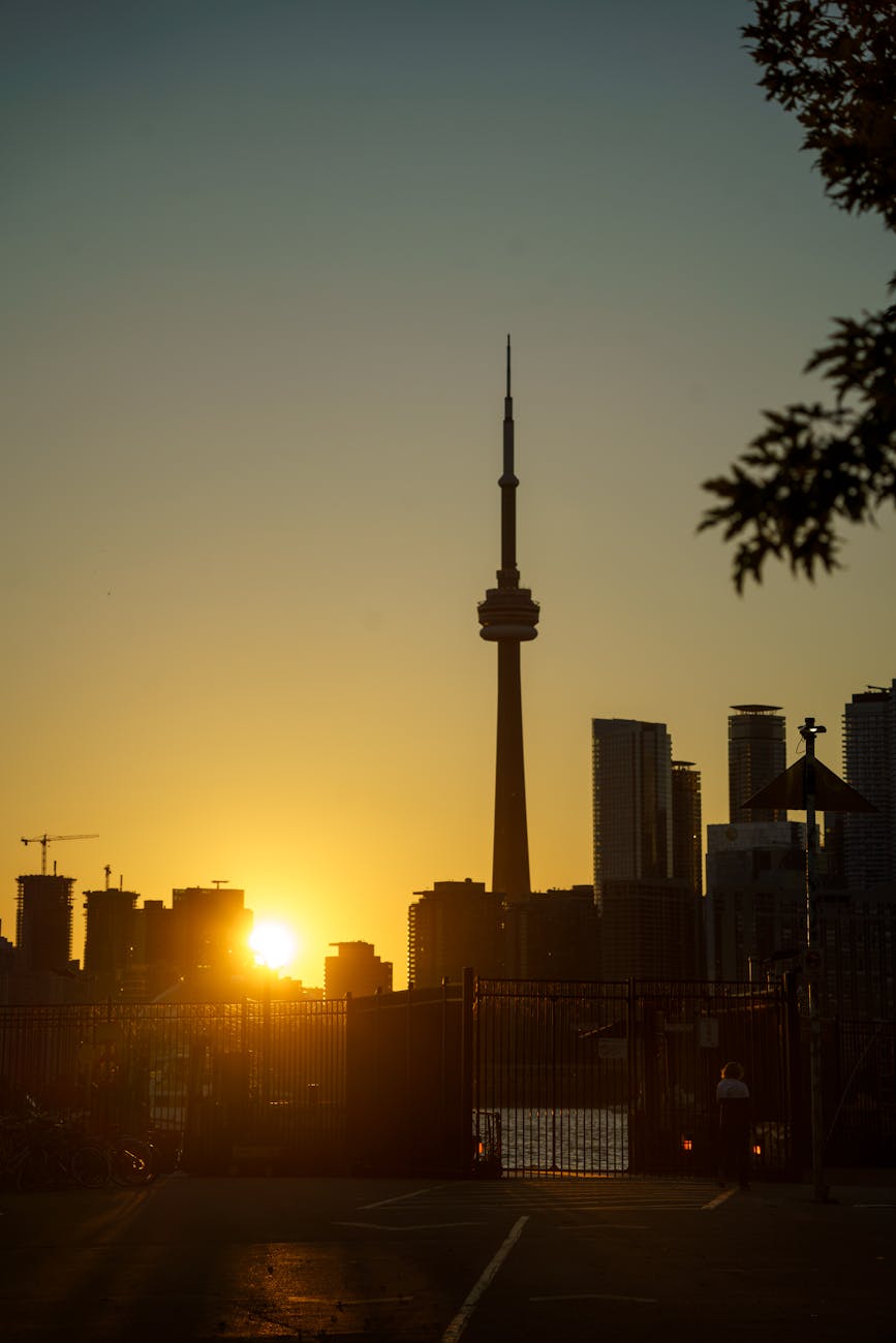 Nearly 1 in 6 Canadian Millennials Still Live With Their&nbsp;Parents