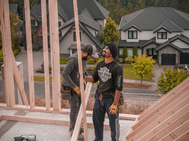Canadian Housing Starts Fell 6% in May as Supply Concerns&nbsp;Continue